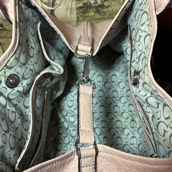 GUESS Soft Dusty Pink Tote Bag Silver Triangle Rhinestones 15.5”Lx9.5”Hx6.5”W - Picture 11 of 17